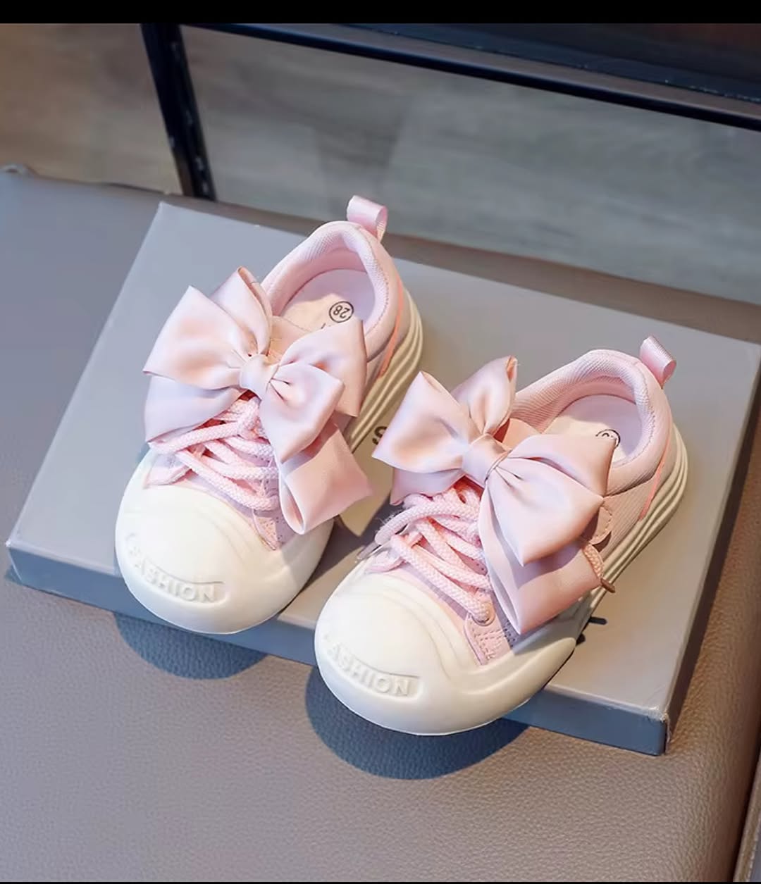 Kids Bow Sneakers, Pink