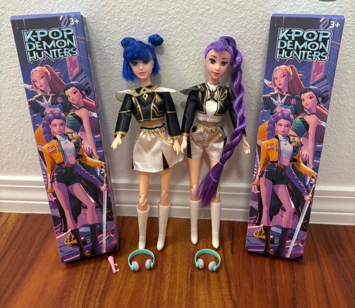 Blind k-pop doll