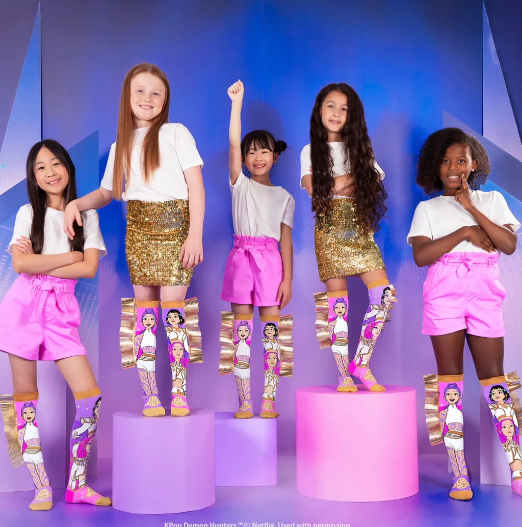 K-Pop Golden Socks