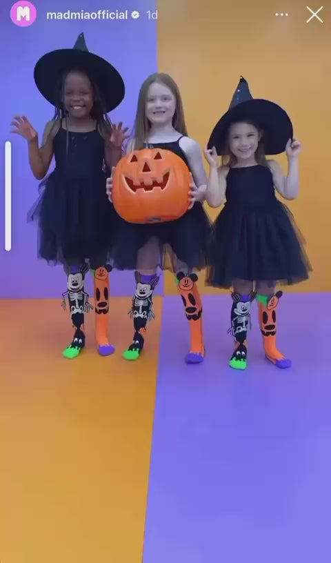 Mickey Glow in The Dark