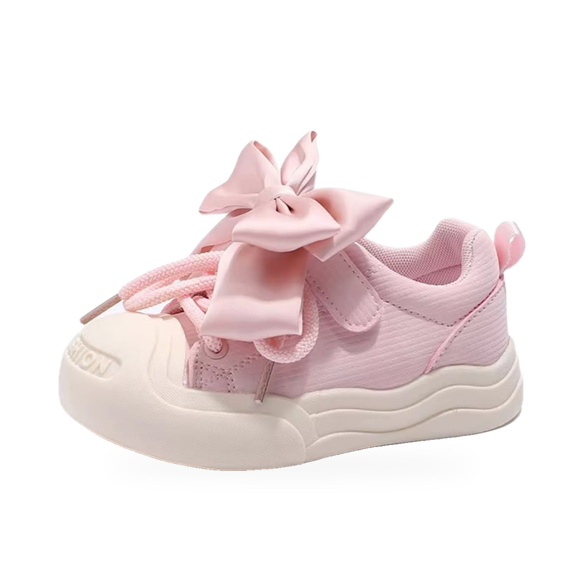 Tiny Toons shoes (packshot)