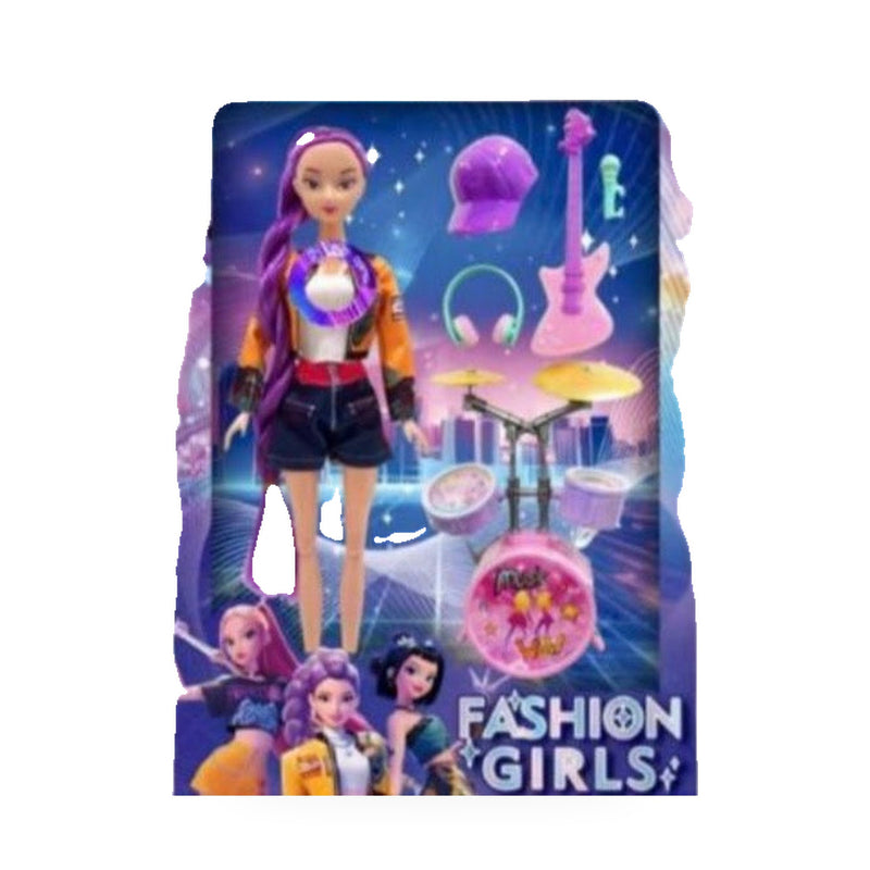 Rumi  Doll with Accessories (packshot)