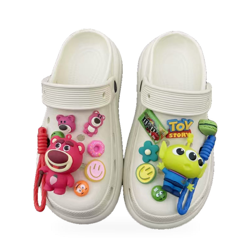 Toystory 3D Crocs (packshot)